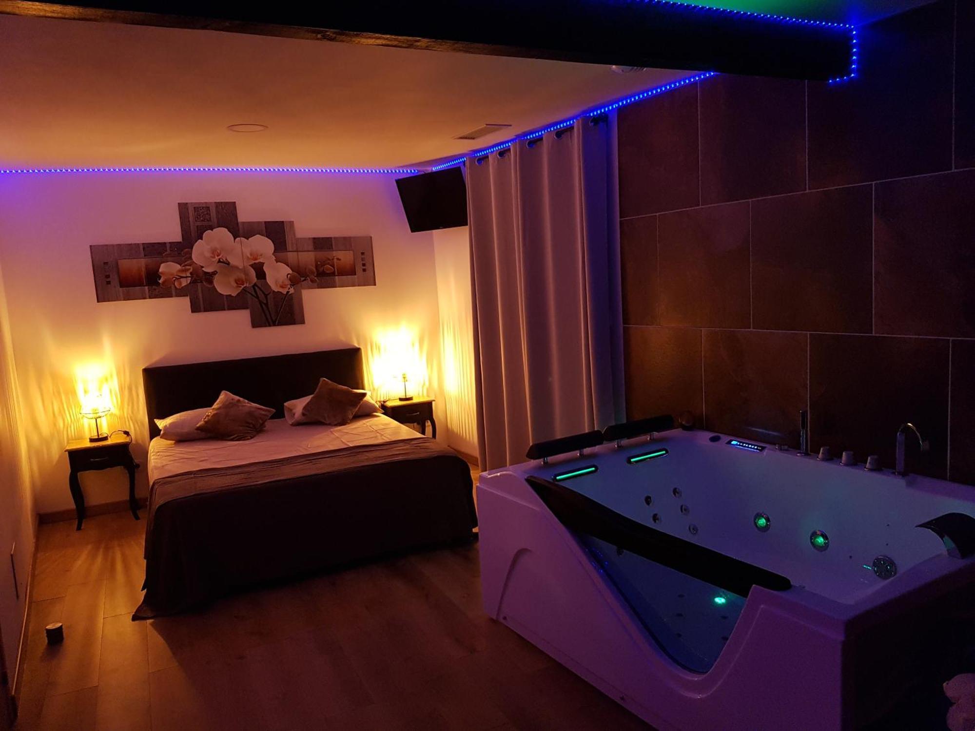 Love Room Jaccuzi Puisserguier Εξωτερικό φωτογραφία